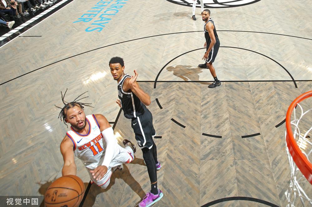 出了在比赛 出了在比赛