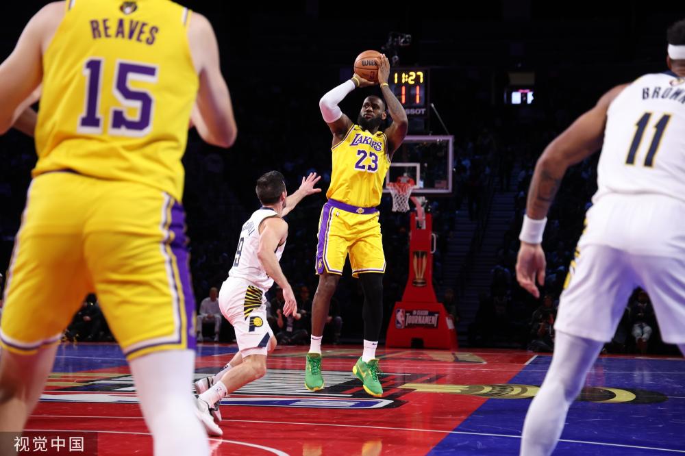 出入高档餐 出入高档餐